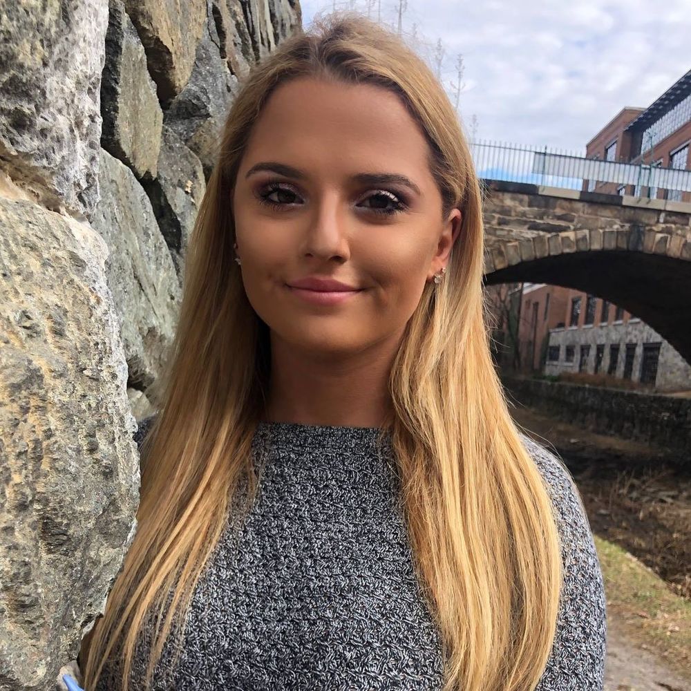 Meet your Posher, Tatiana